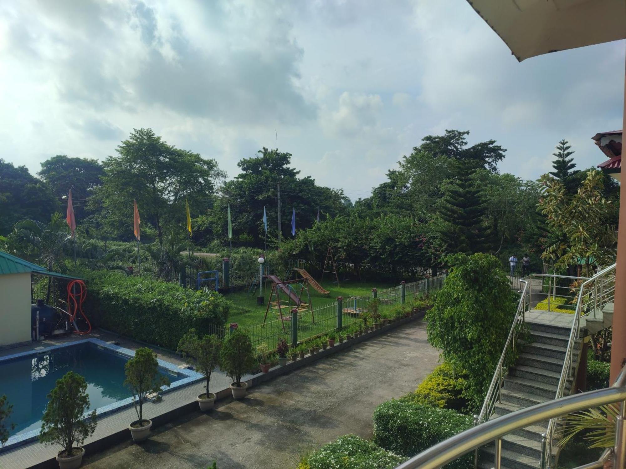 Maa Greenary View - A Holiday Resort Alipur Duar المظهر الخارجي الصورة