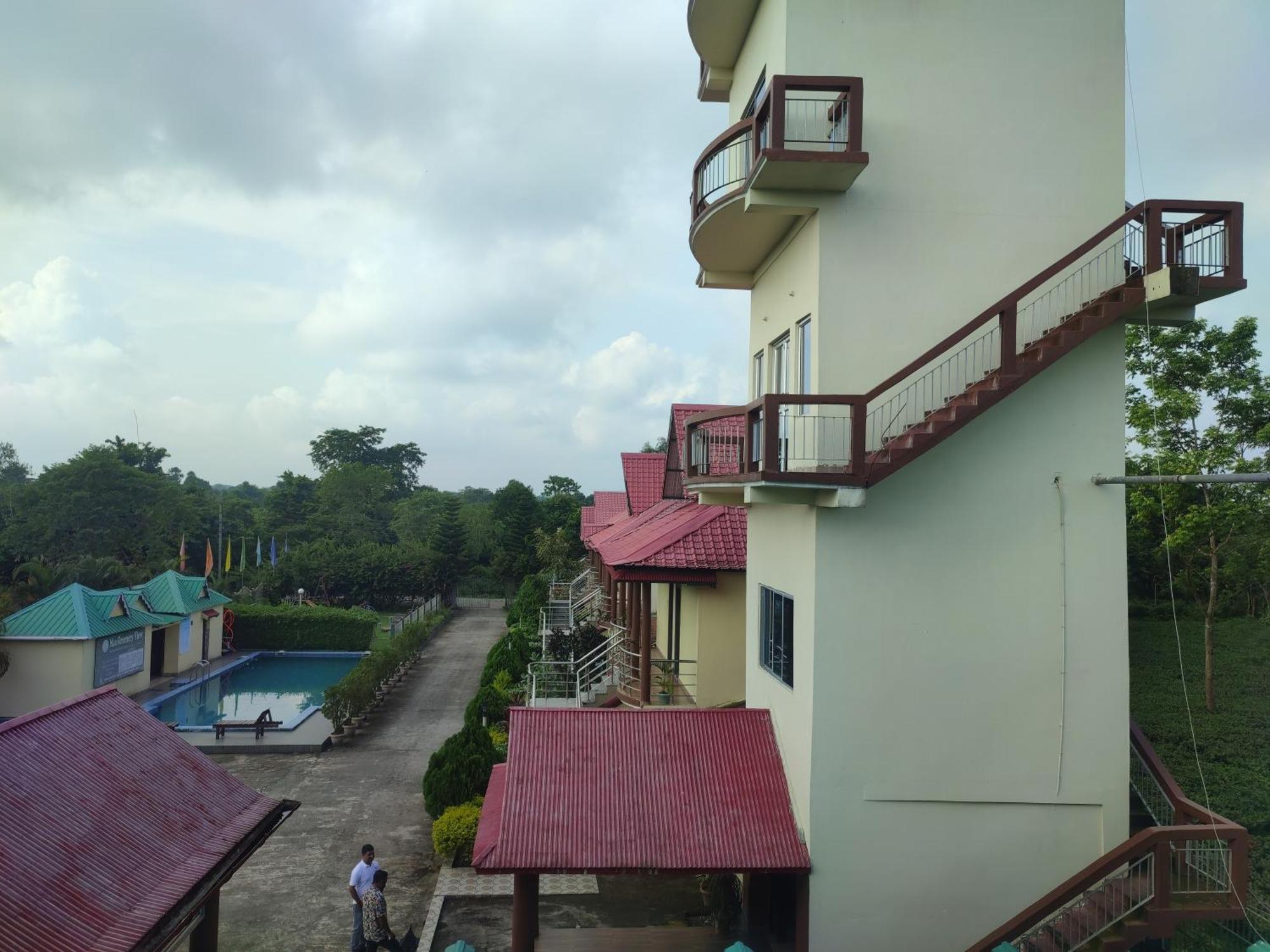 Maa Greenary View - A Holiday Resort Alipur Duar المظهر الخارجي الصورة